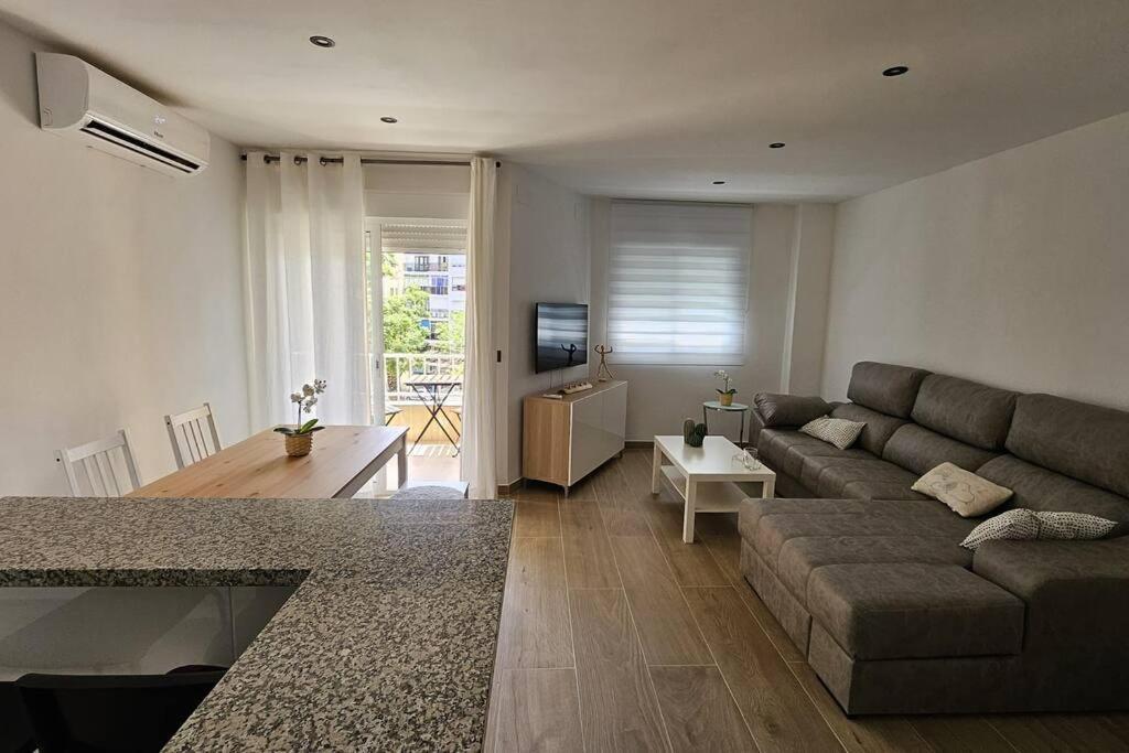Piso Acogedor En Apartamento *